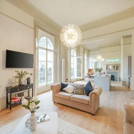 The Sovereign Suite - 2 Bedroom Apartment In Central Bristol By Mint Stays Exterior photo